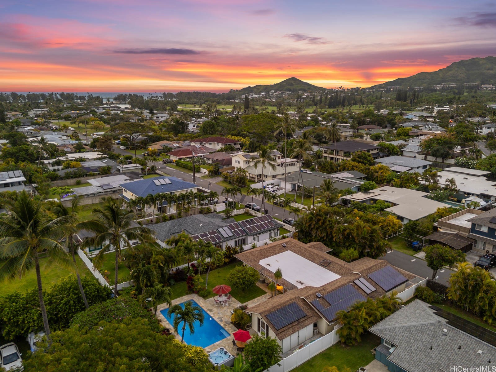294 Awakea Road