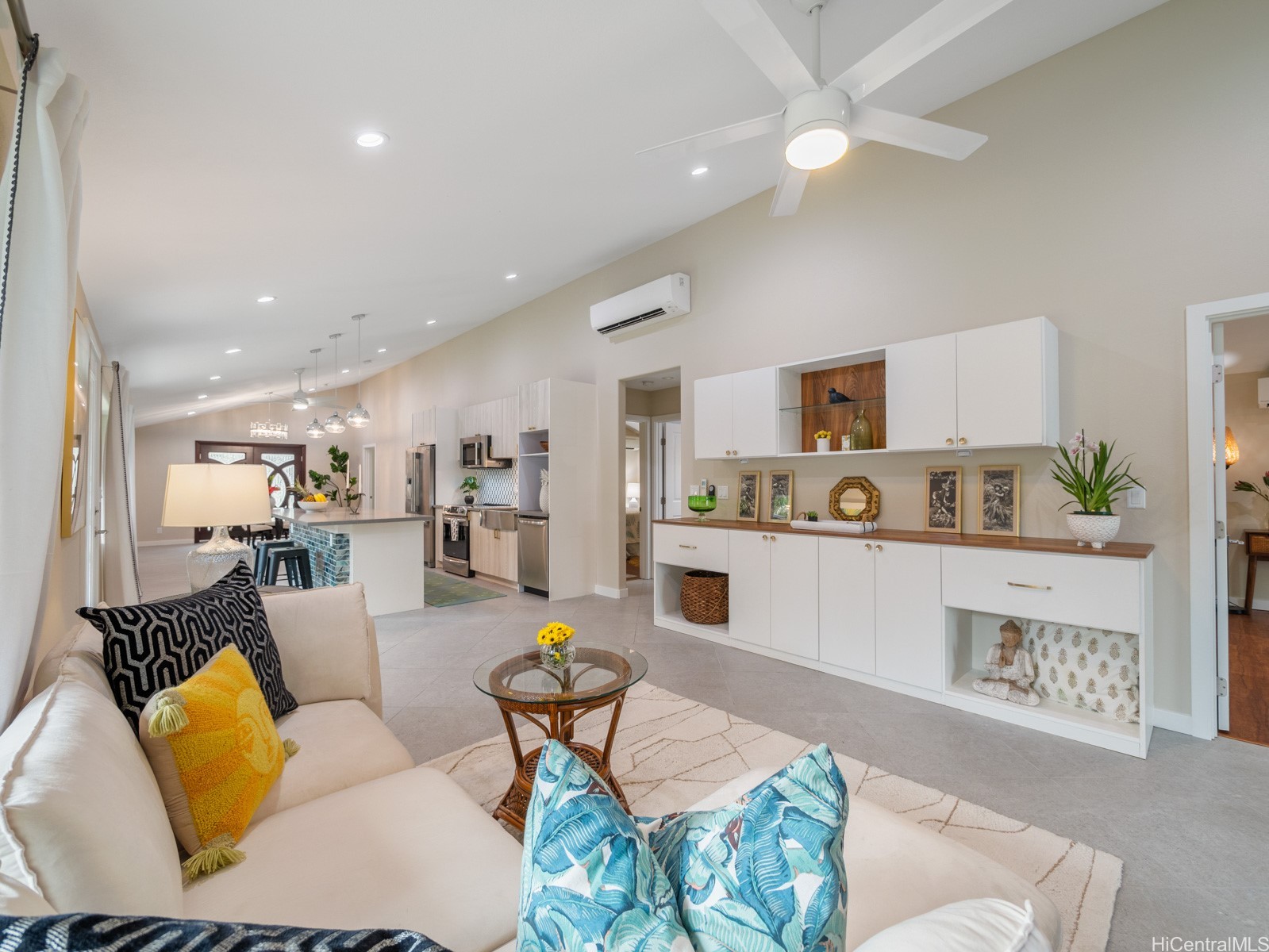6601 Hawaii Kai Drive