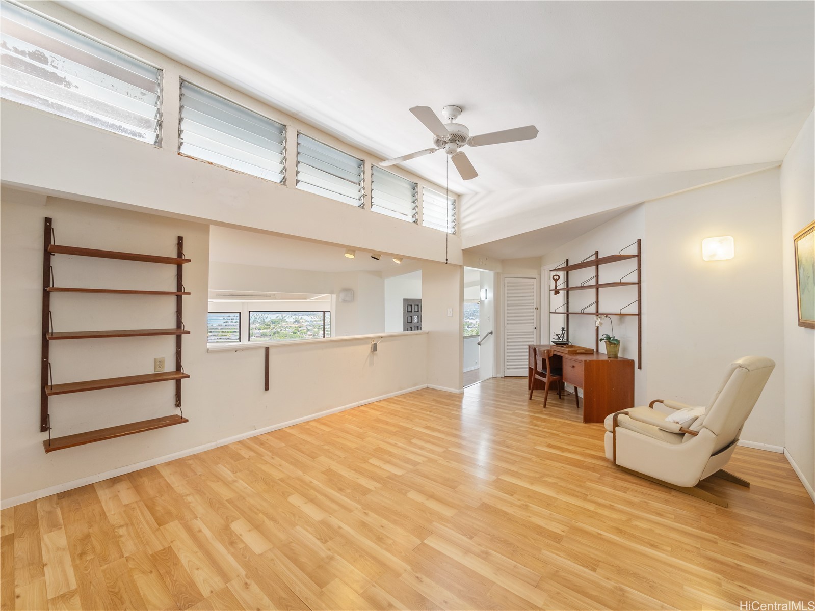 111 Polihale Place