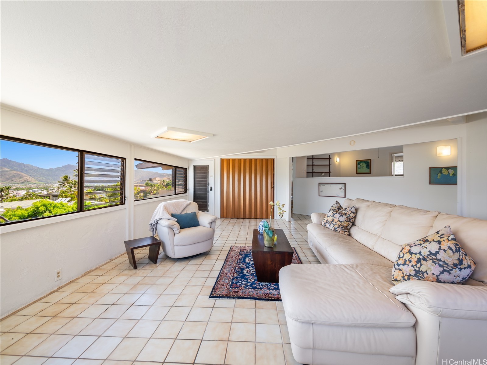 111 Polihale Place