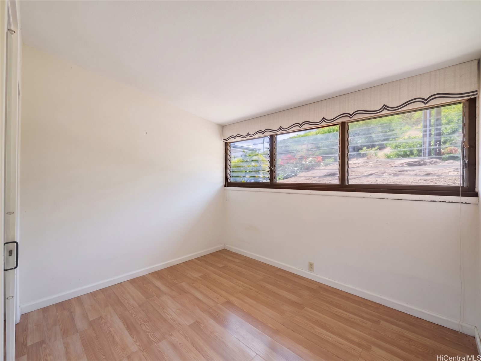 111 Polihale Place