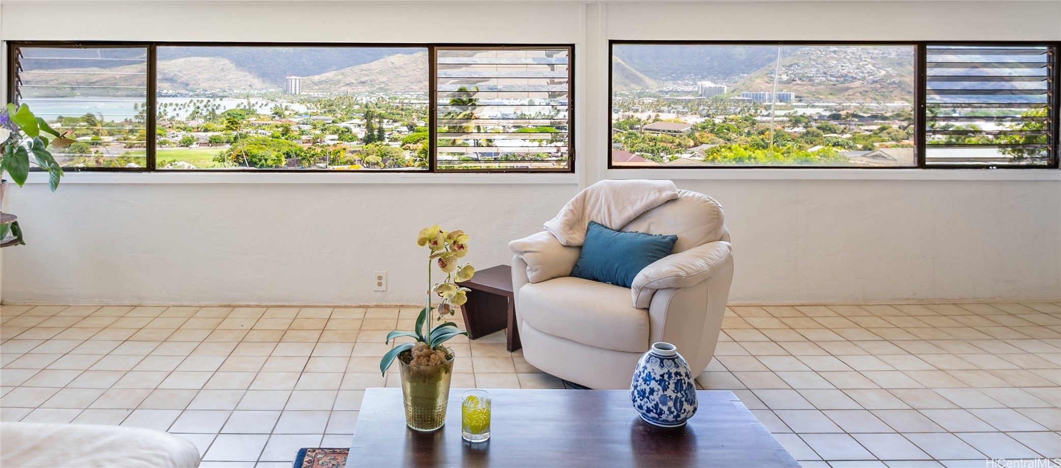 111 Polihale Place