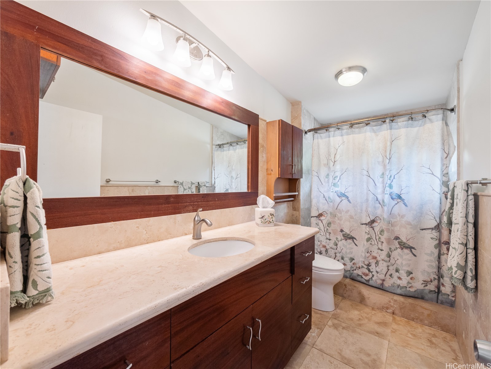111 Polihale Place