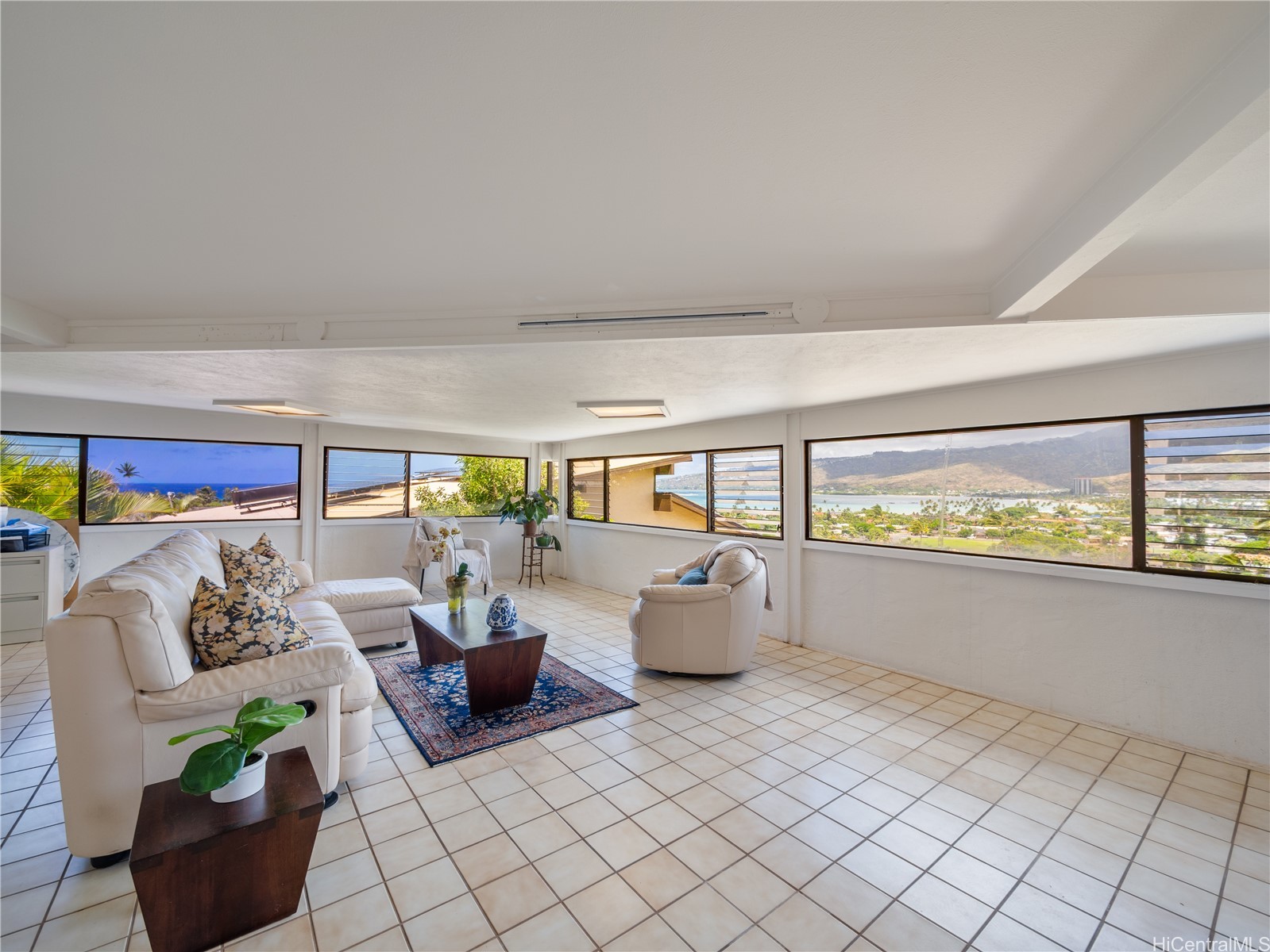 111 Polihale Place