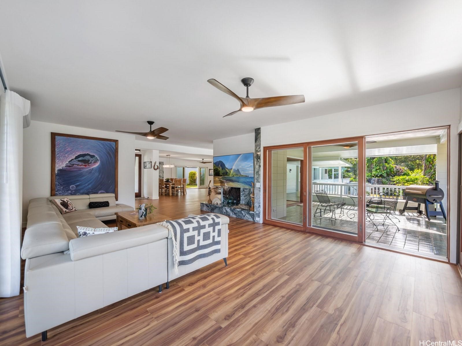 969 Auloa Road