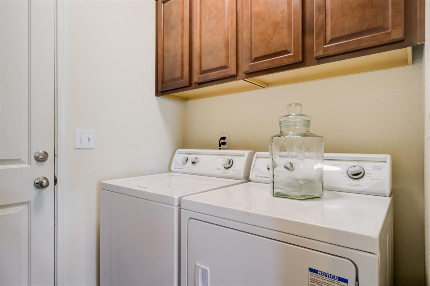 580 W Castle Oaks Drive