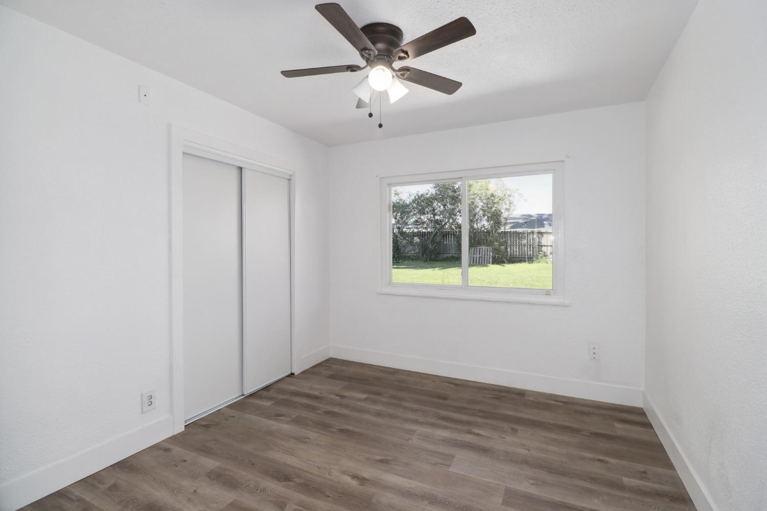 701 Las Palmas Avenue