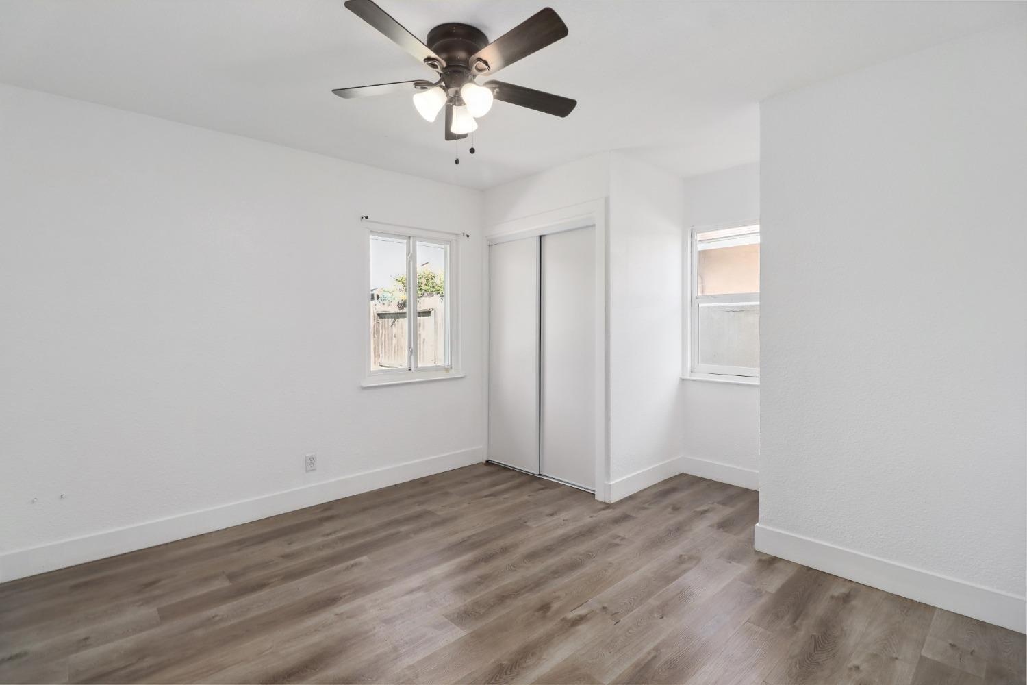 701 Las Palmas Avenue