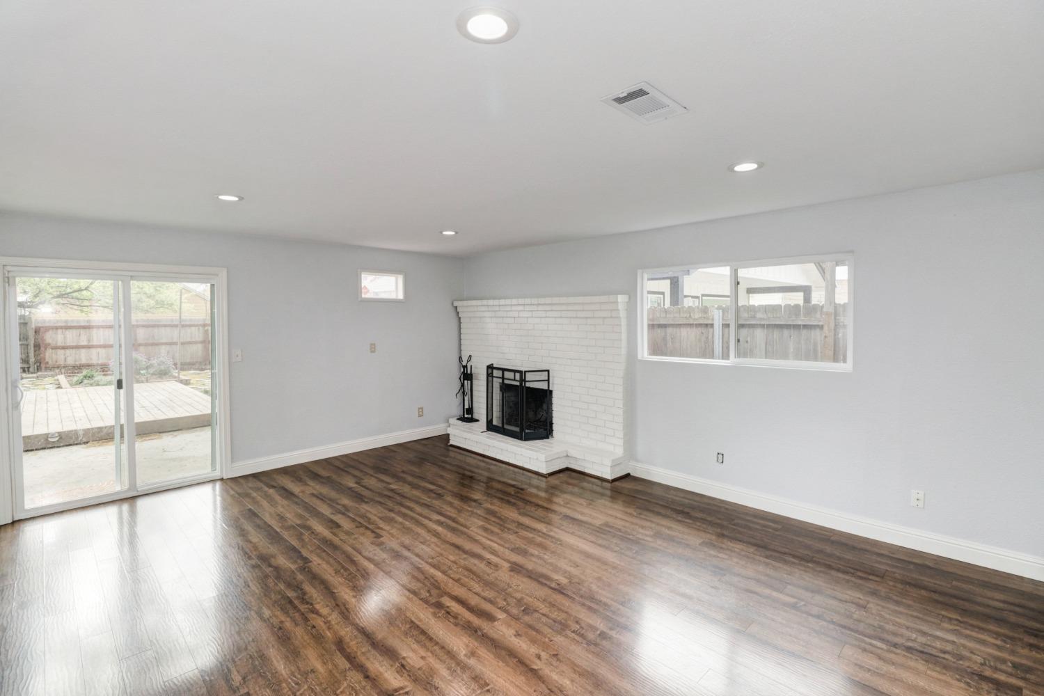 3224 3230 9th Avenue