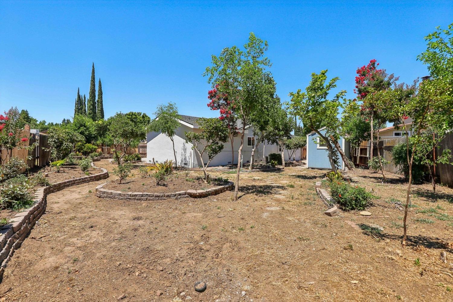 2279 El Cejo Circle