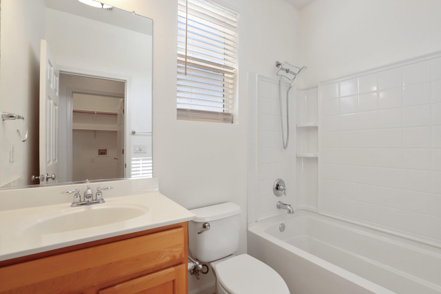 4386 Mount Kisco Way