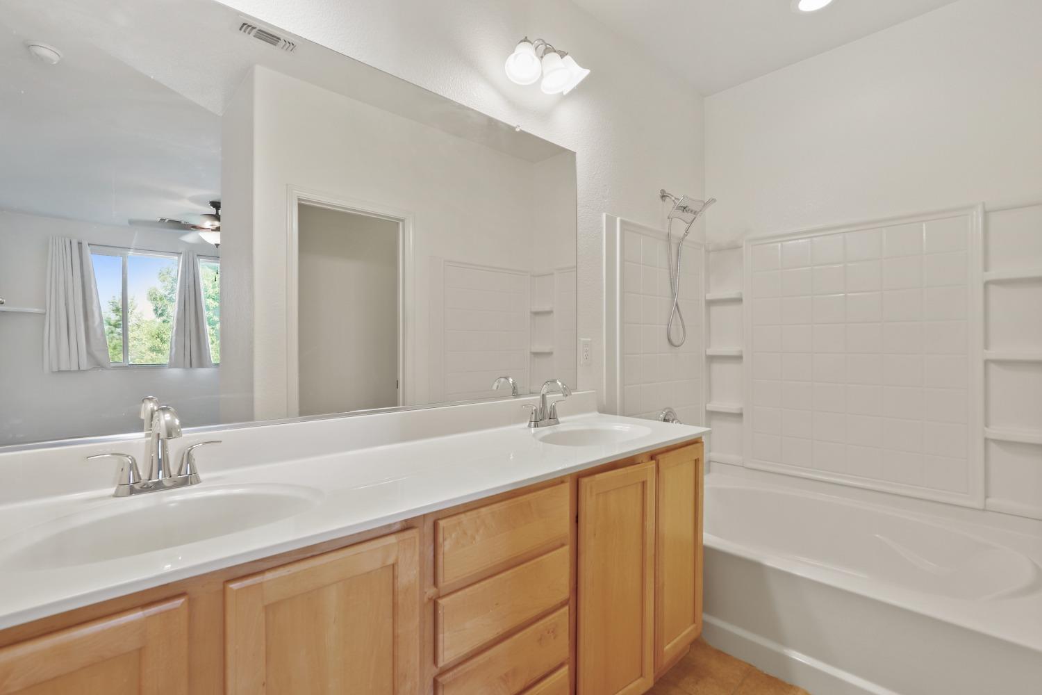 4386 Mount Kisco Way