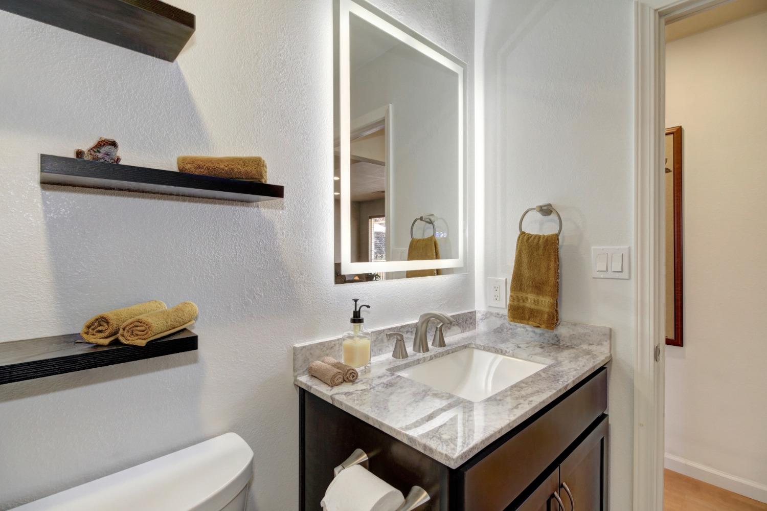 9658 Eisenbeisz Street