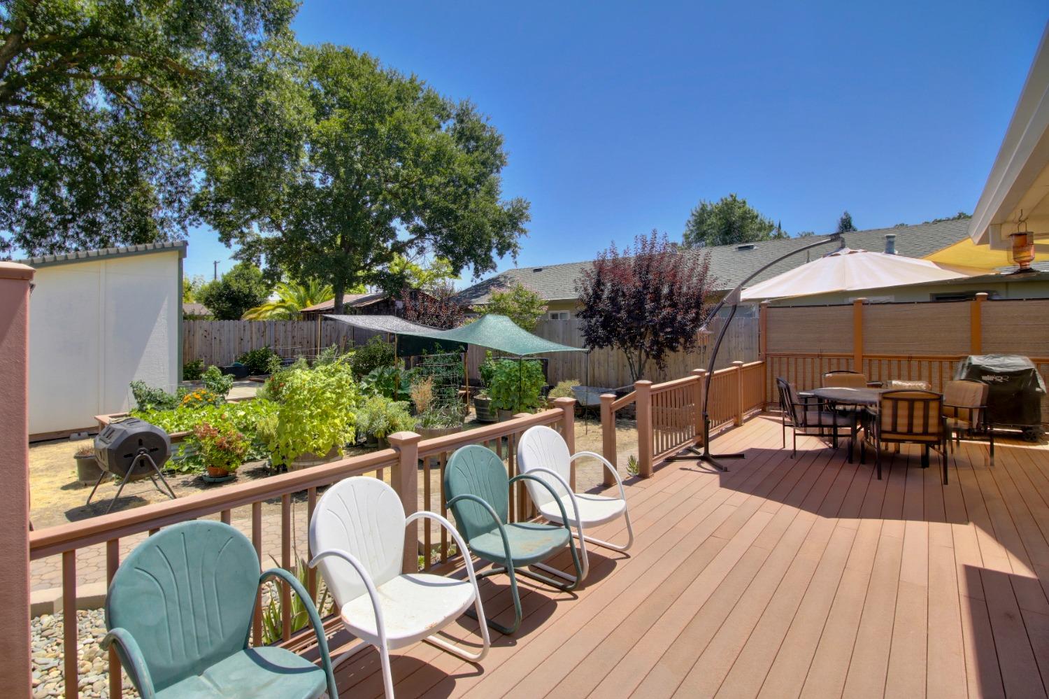 9658 Eisenbeisz Street