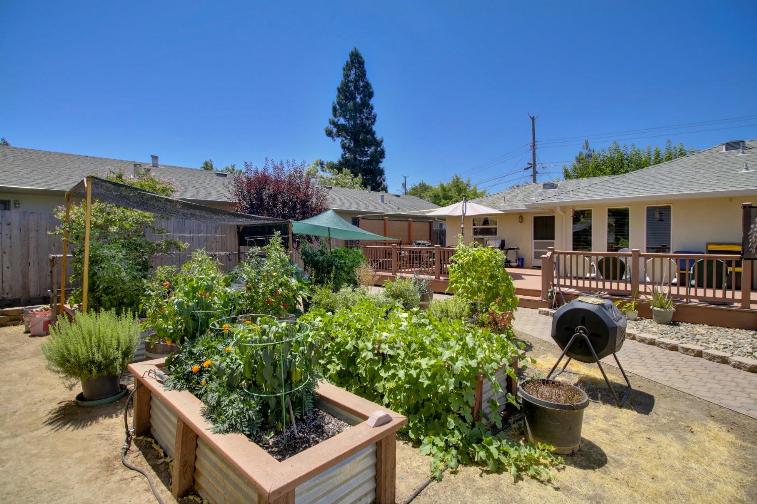 9658 Eisenbeisz Street