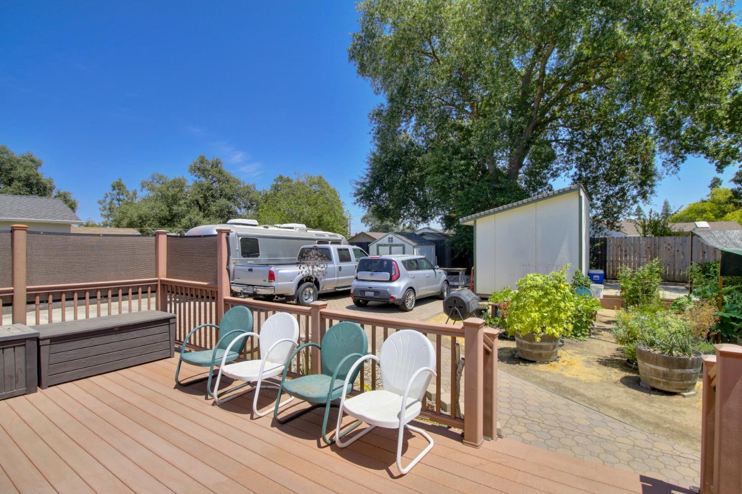 9658 Eisenbeisz Street