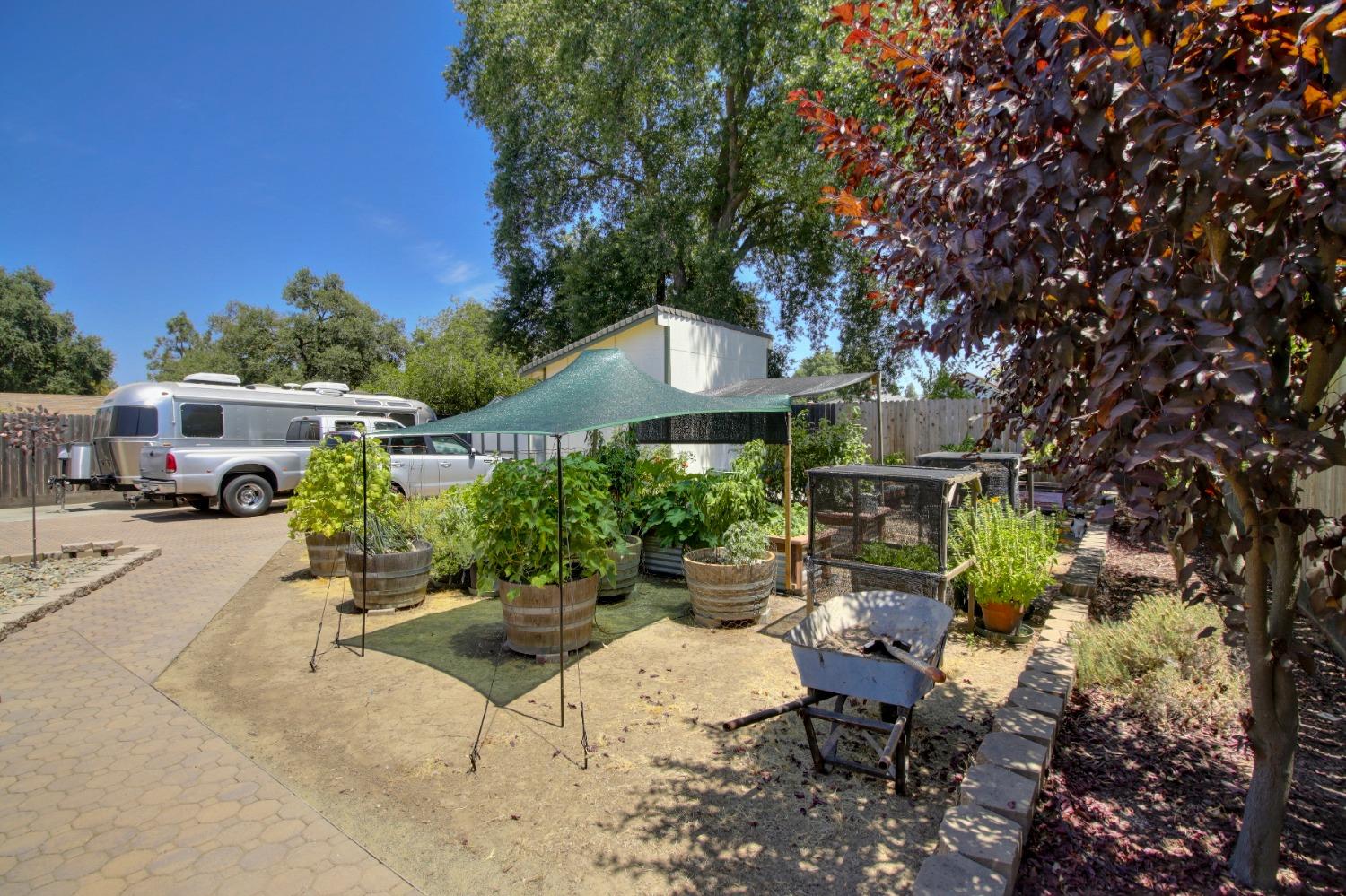 9658 Eisenbeisz Street