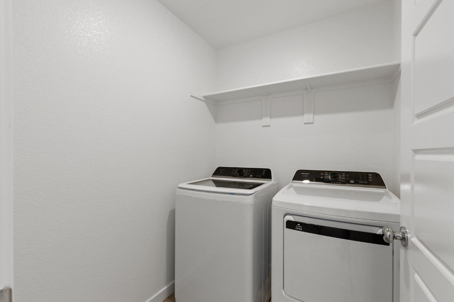 12816 Spotted Wren Circle