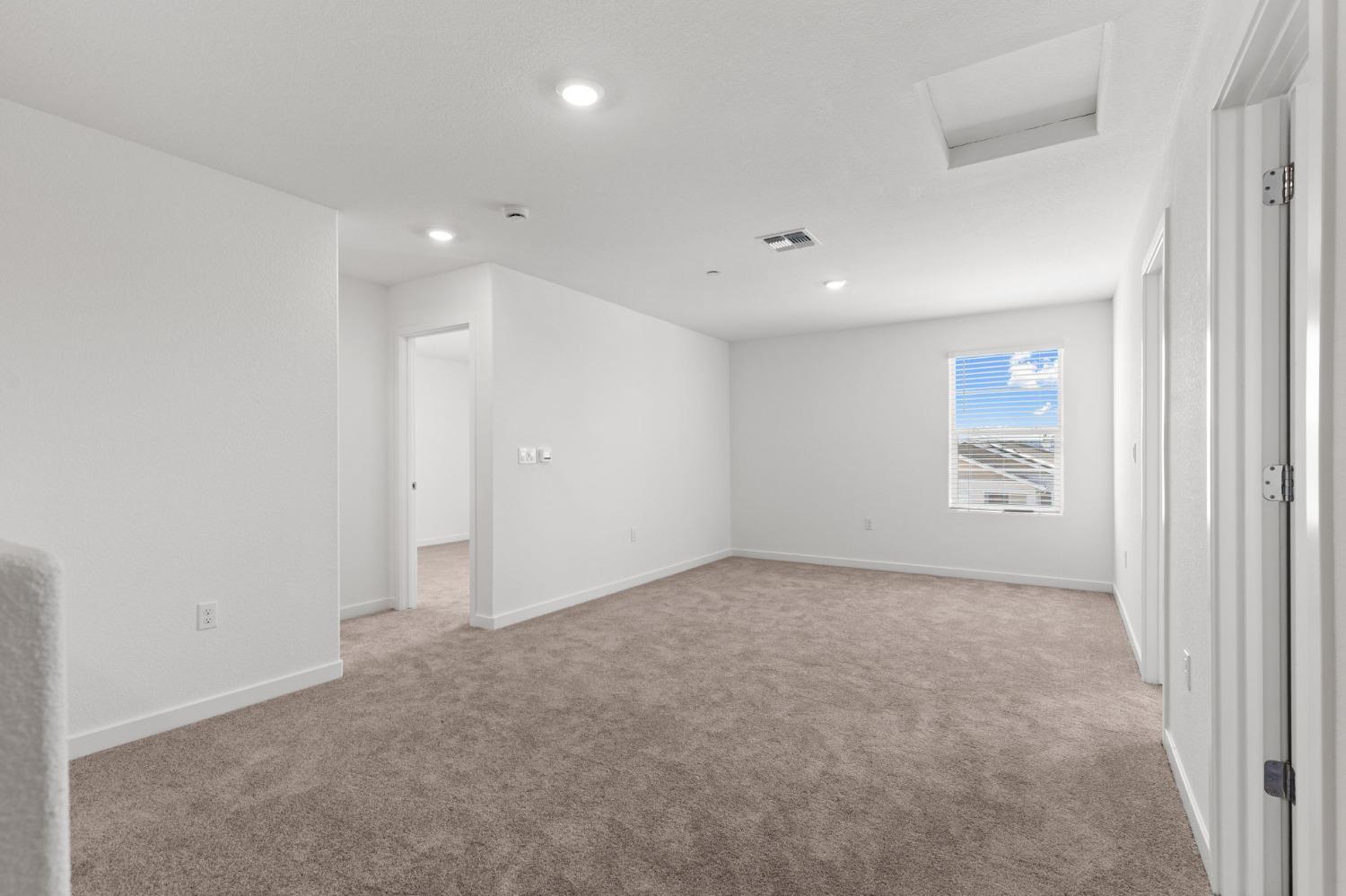 12816 Spotted Wren Circle