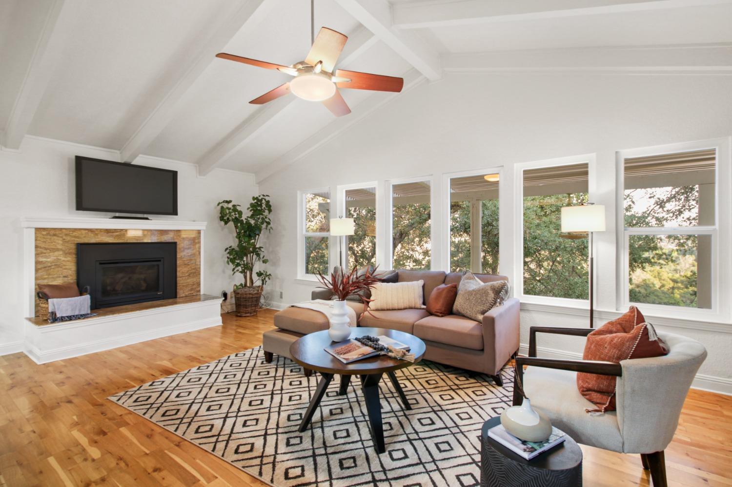 106 River Ridge Court