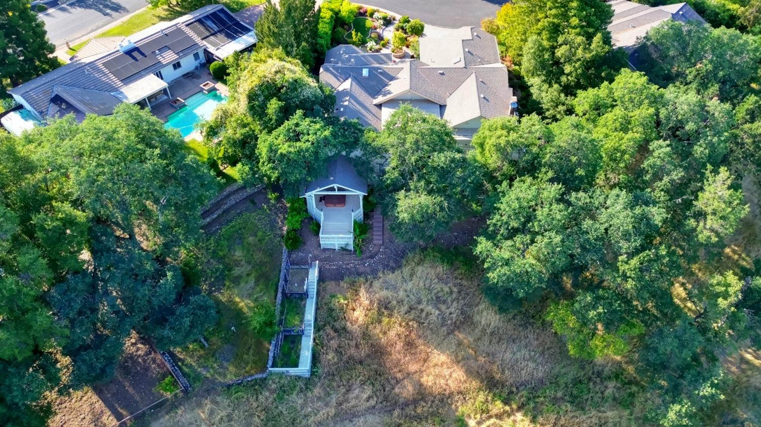 106 River Ridge Court