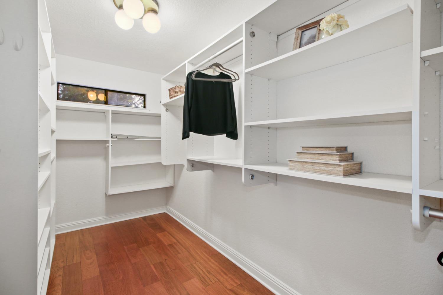 106 River Ridge Court