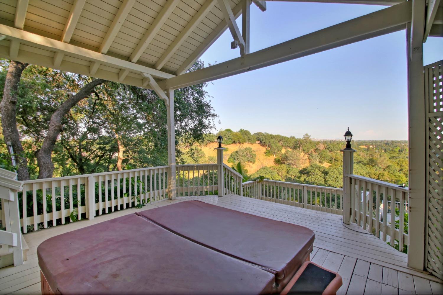 106 River Ridge Court