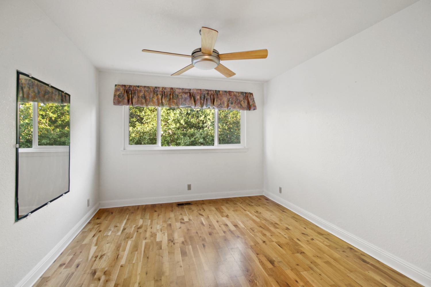 106 River Ridge Court