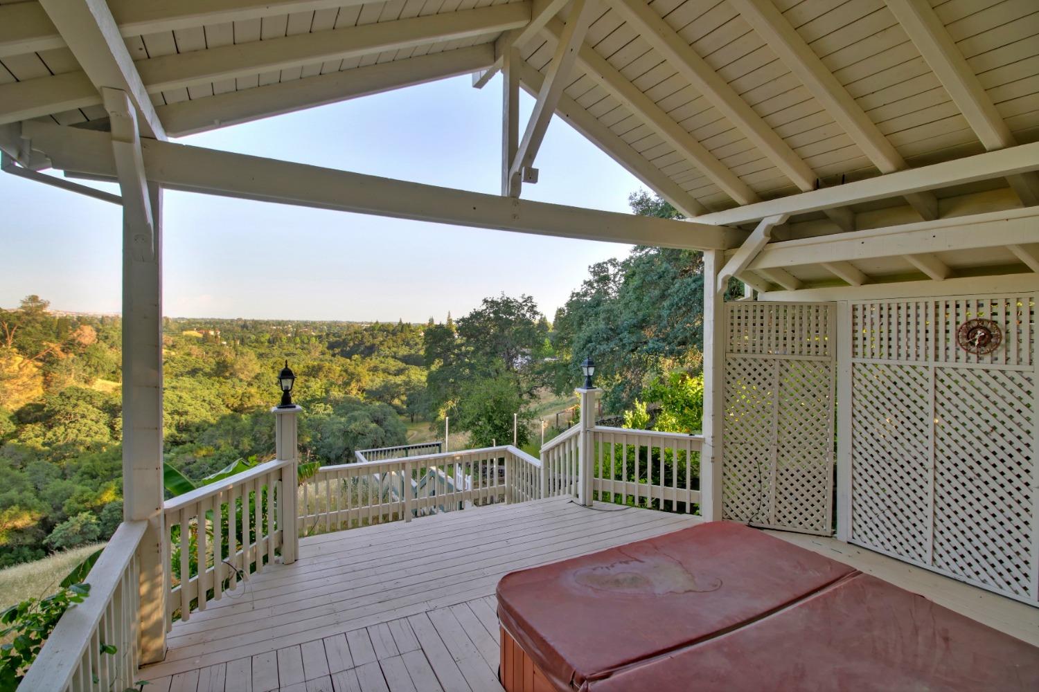 106 River Ridge Court
