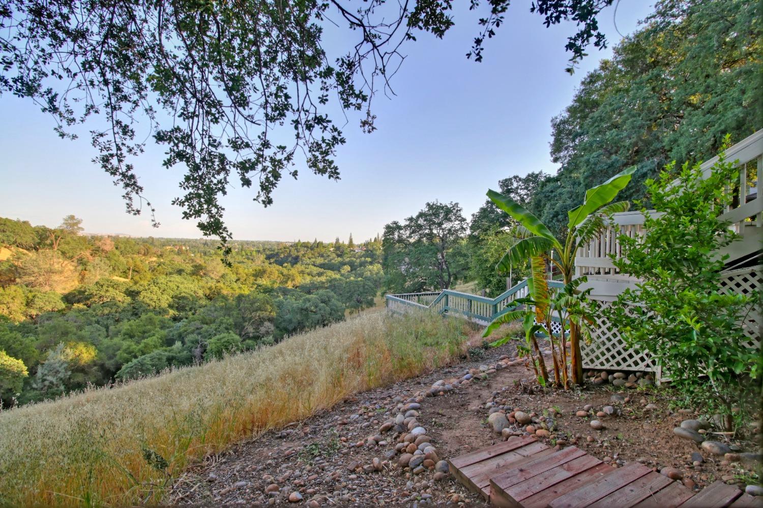 106 River Ridge Court
