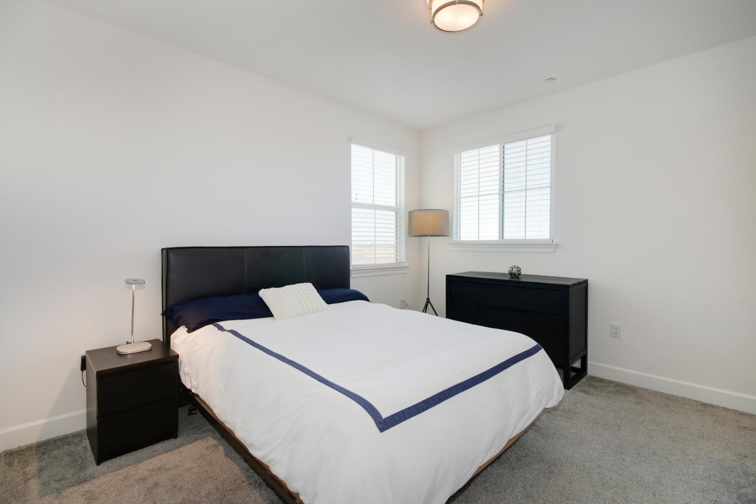 12818 Mission Peak Way