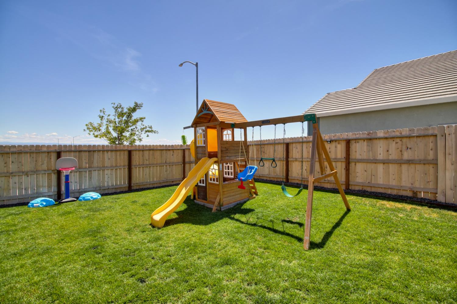 12818 Mission Peak Way