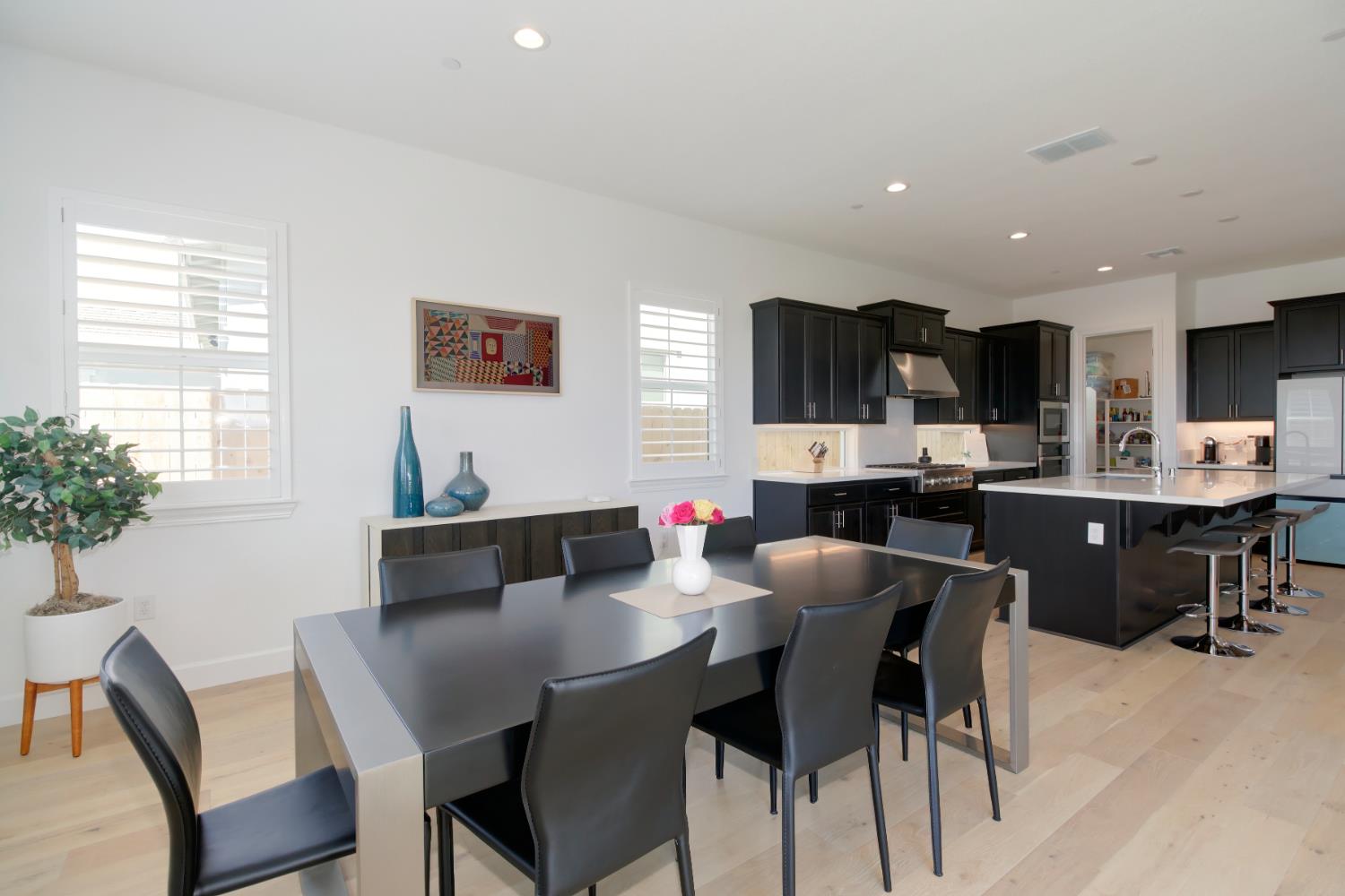 12818 Mission Peak Way