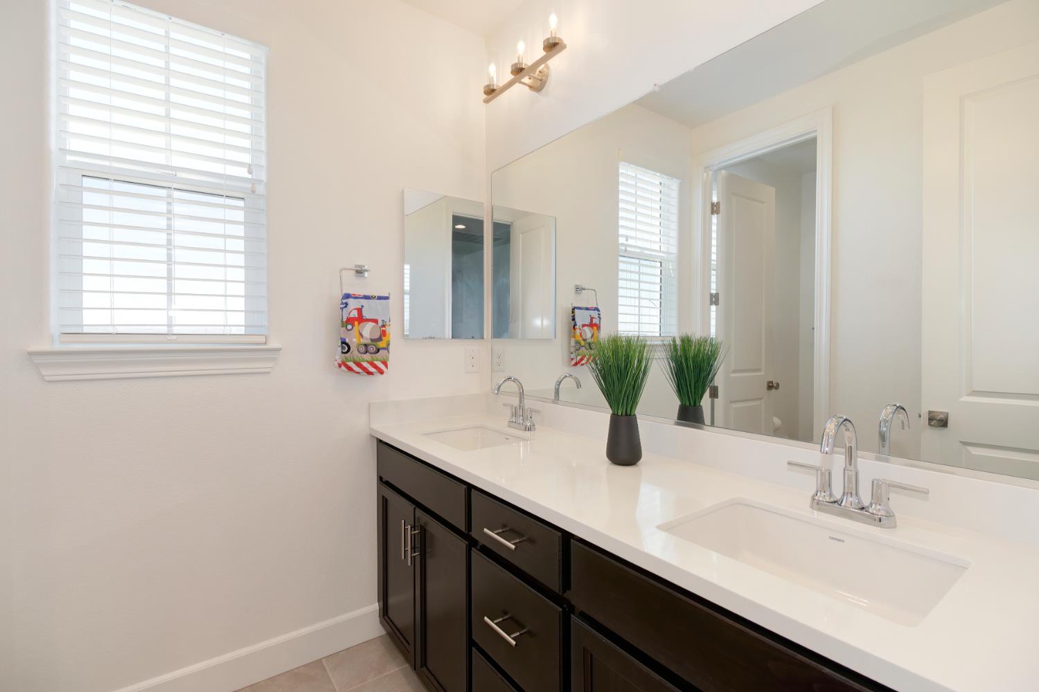 12818 Mission Peak Way