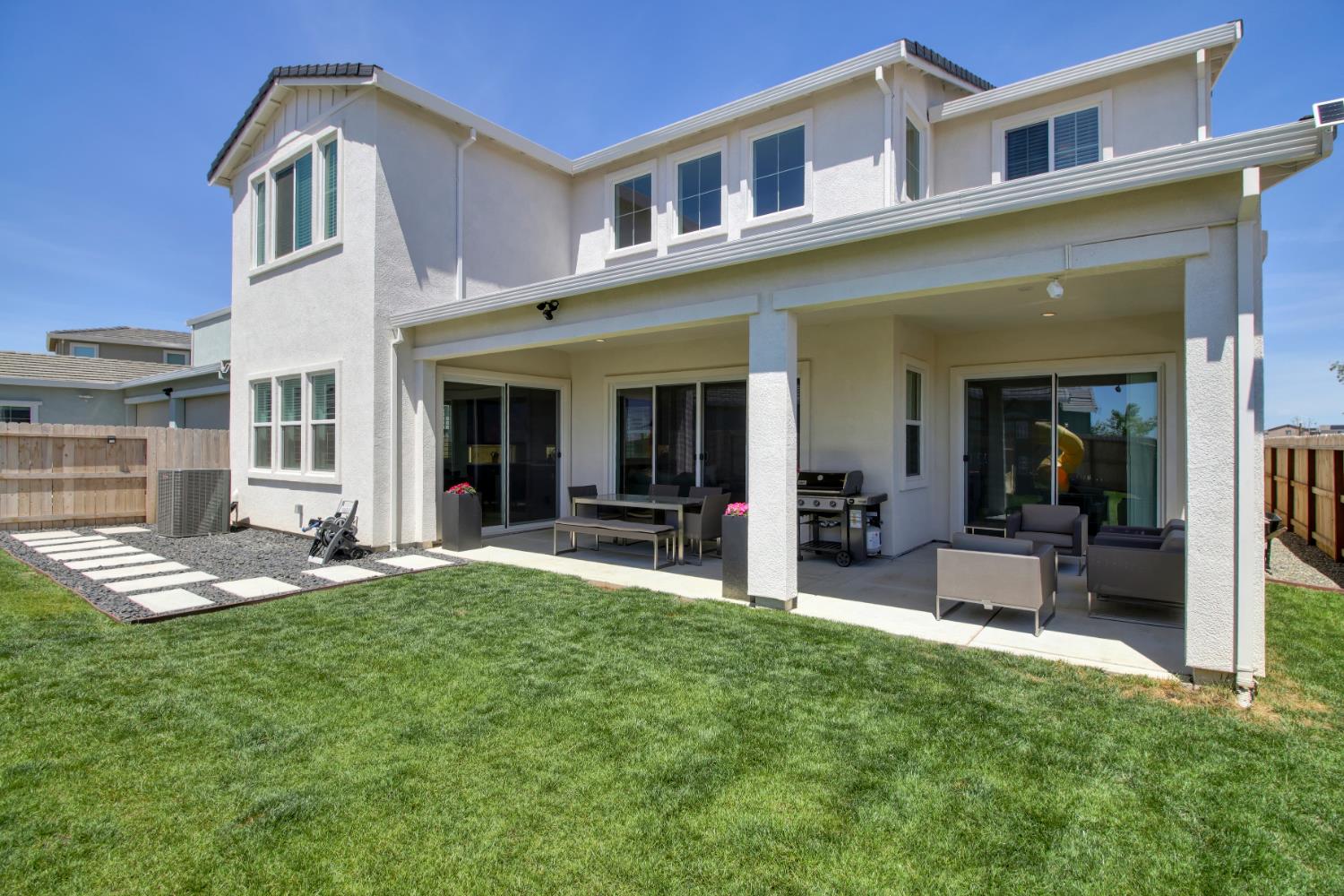 12818 Mission Peak Way