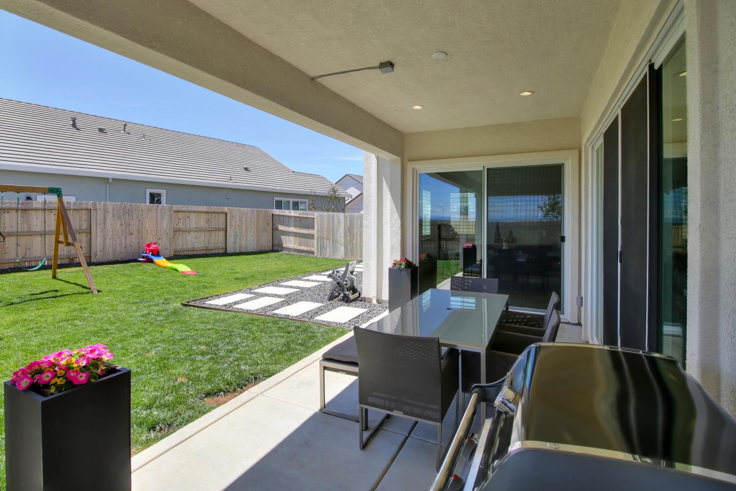 12818 Mission Peak Way