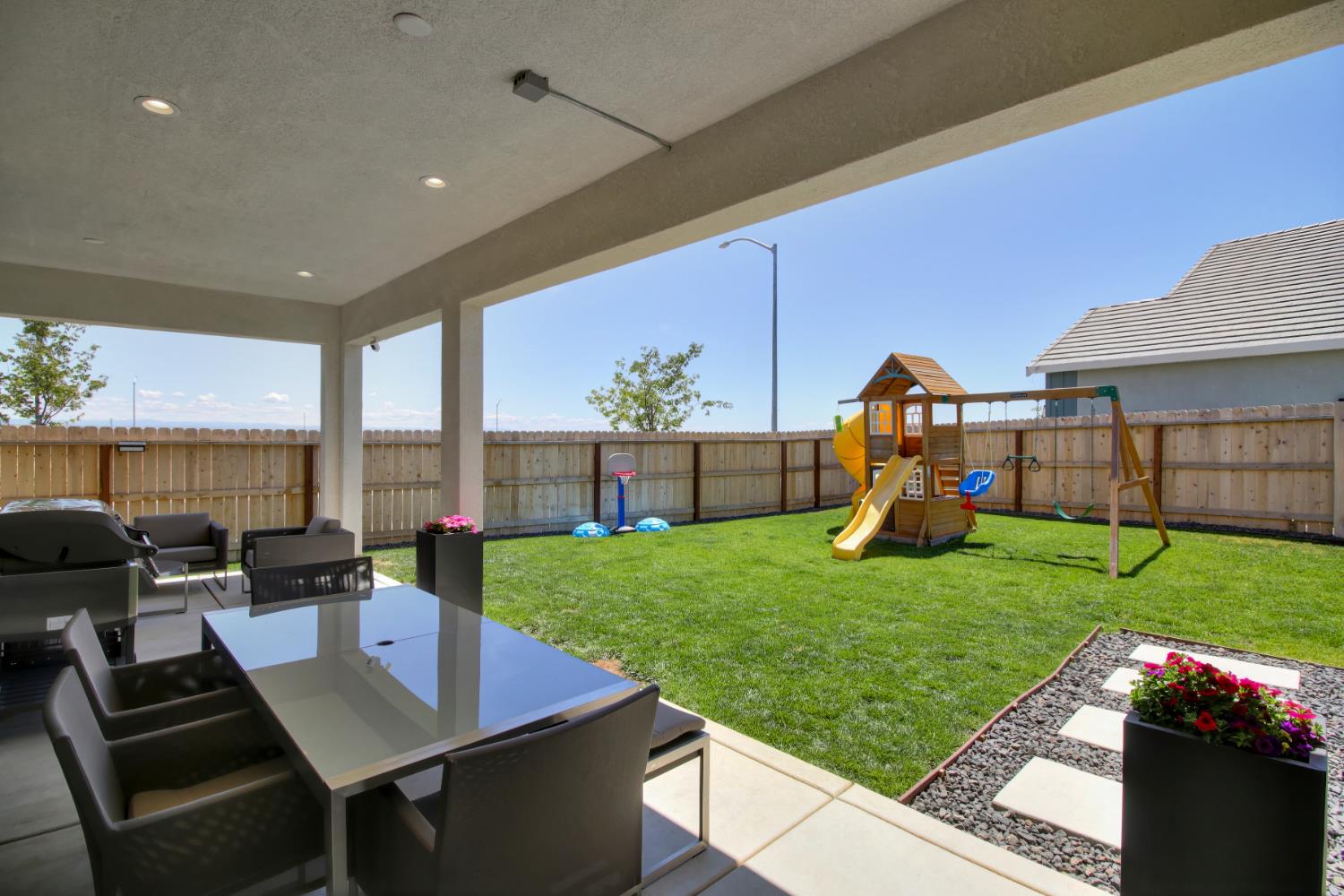 12818 Mission Peak Way