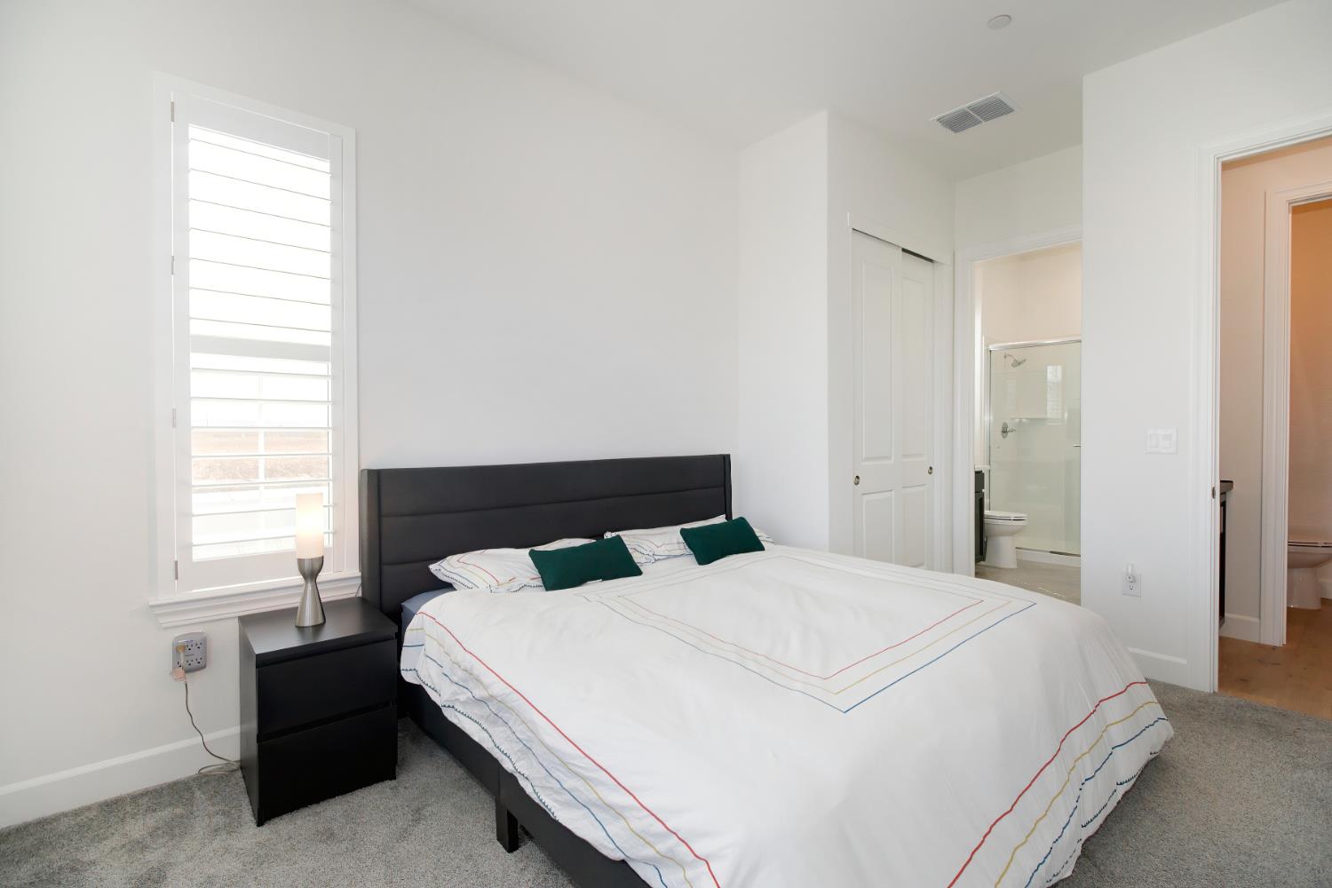 12818 Mission Peak Way