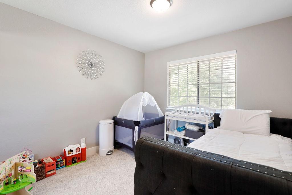 4044 Tawny Meadow Way