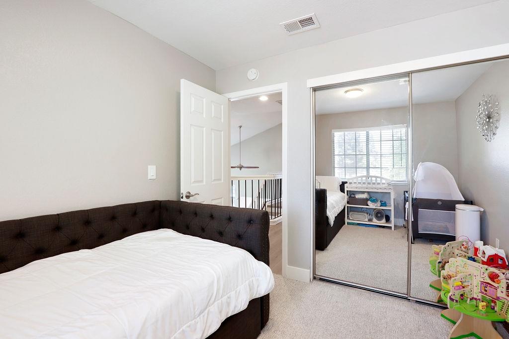 4044 Tawny Meadow Way