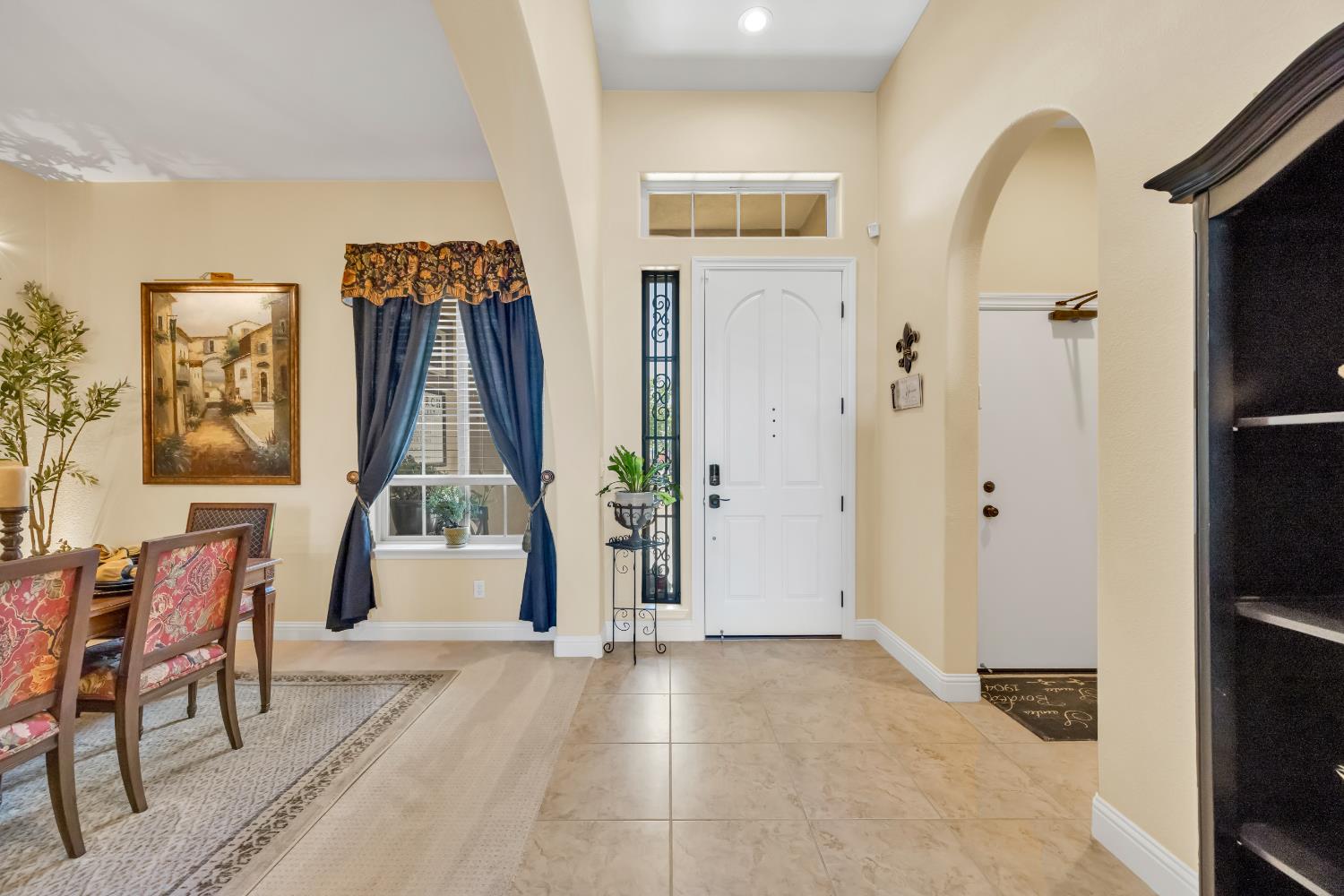 4040 Borderlands Drive