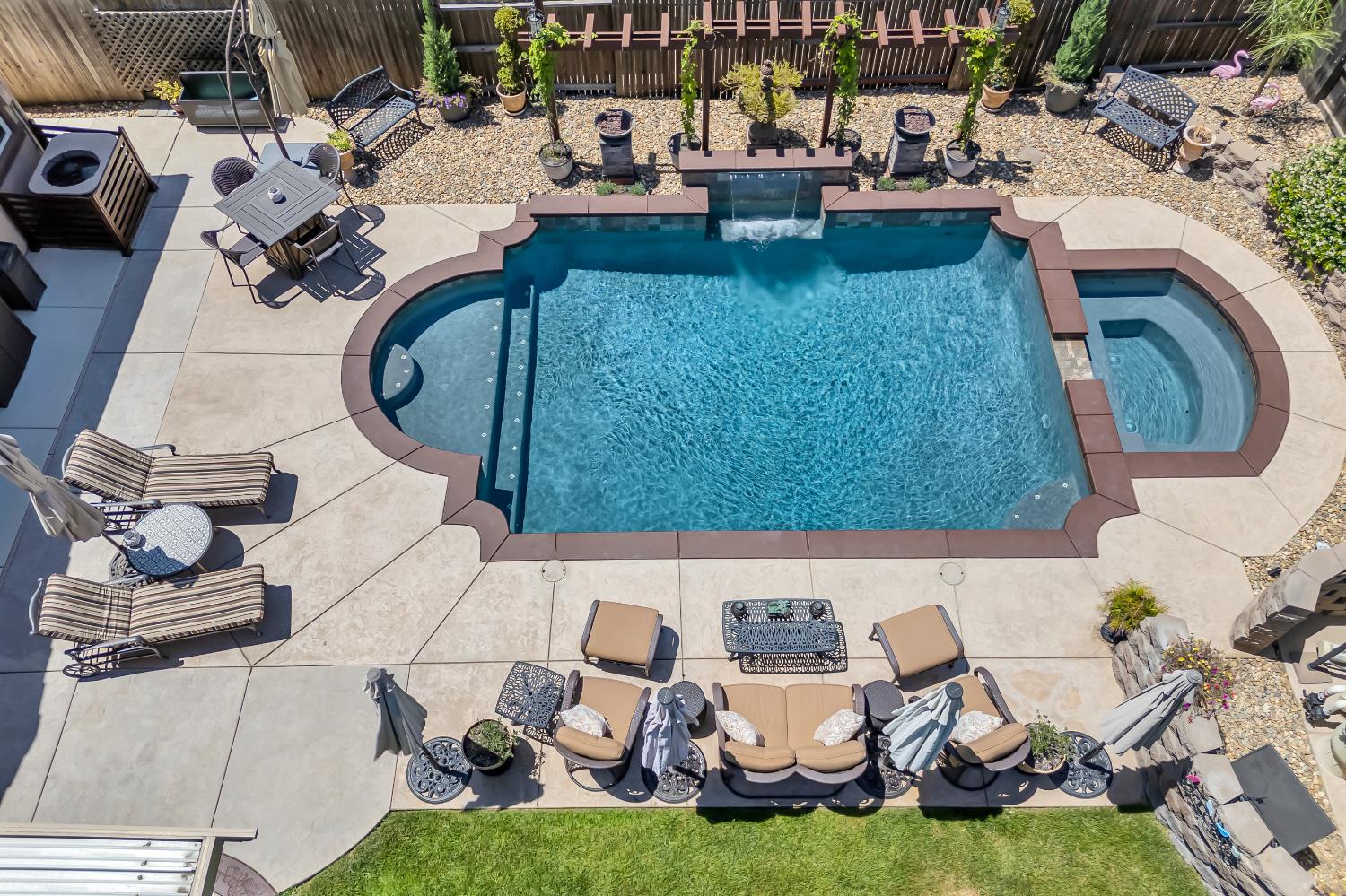 4040 Borderlands Drive