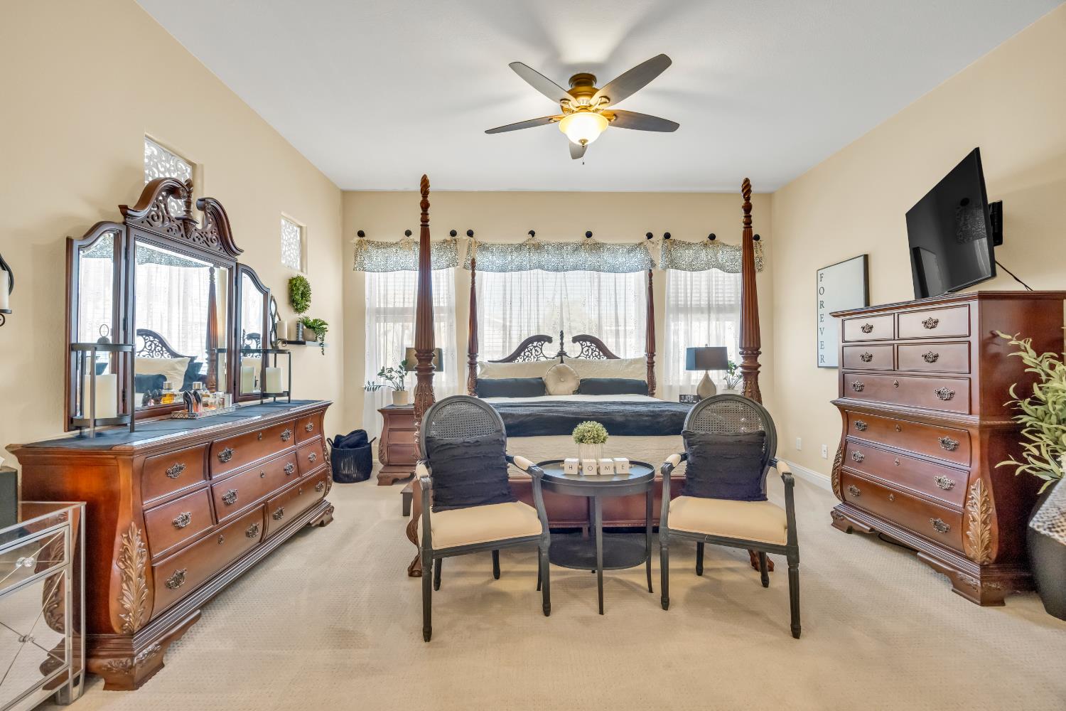 4040 Borderlands Drive