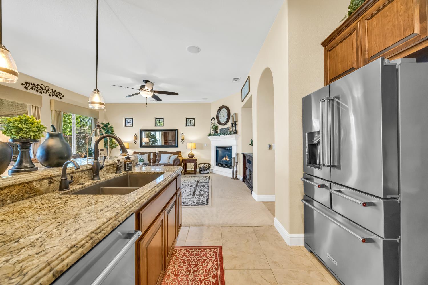 4040 Borderlands Drive