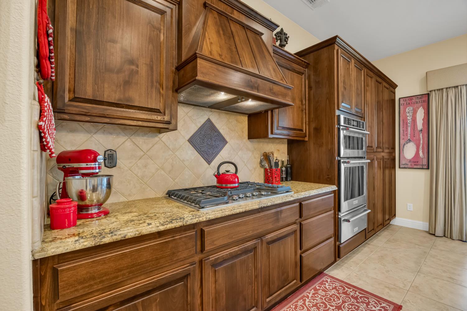 4040 Borderlands Drive