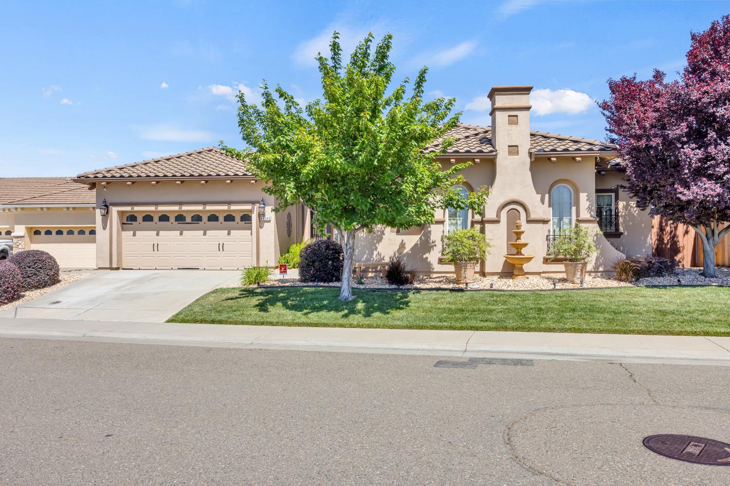 4040 Borderlands Drive