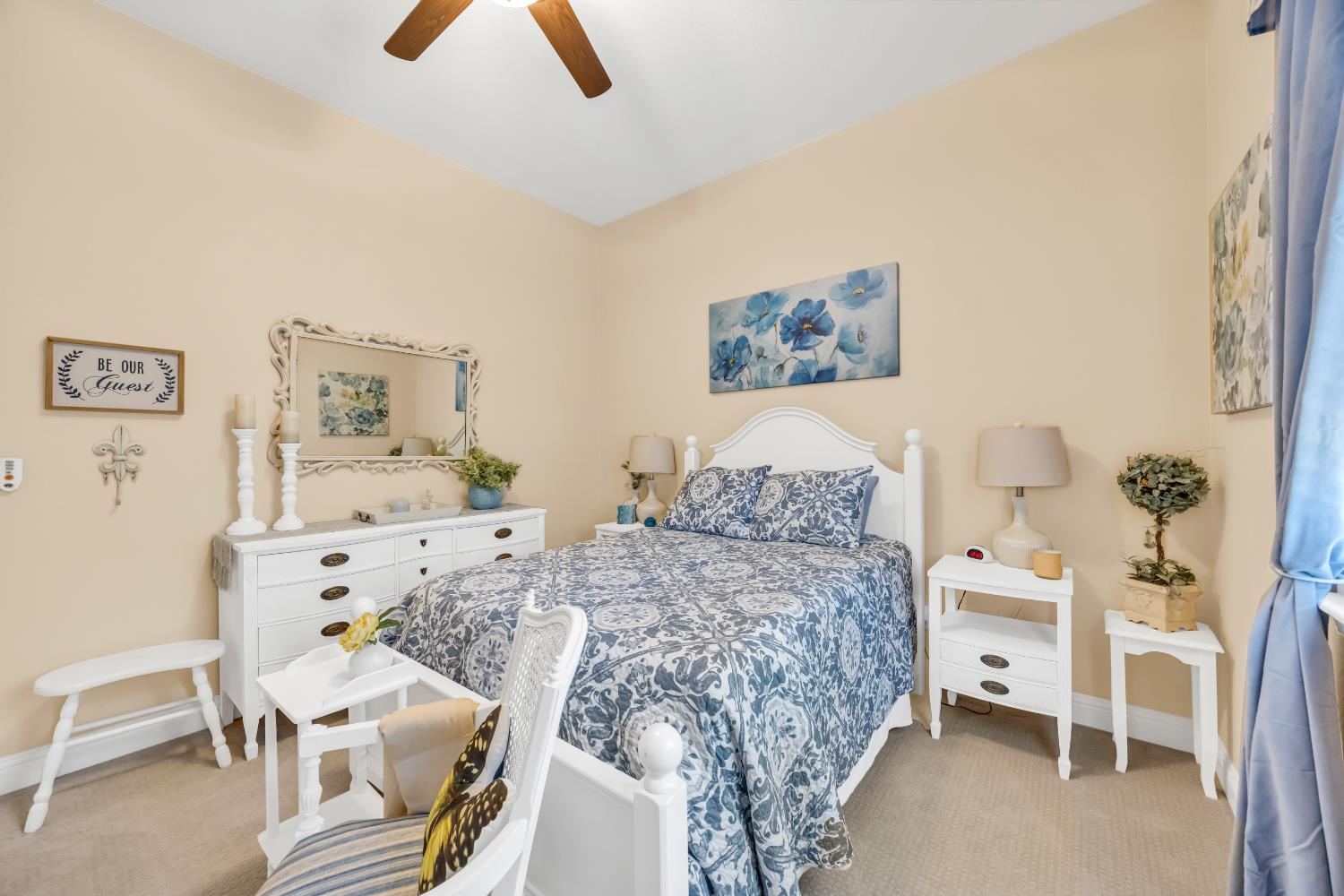 4040 Borderlands Drive