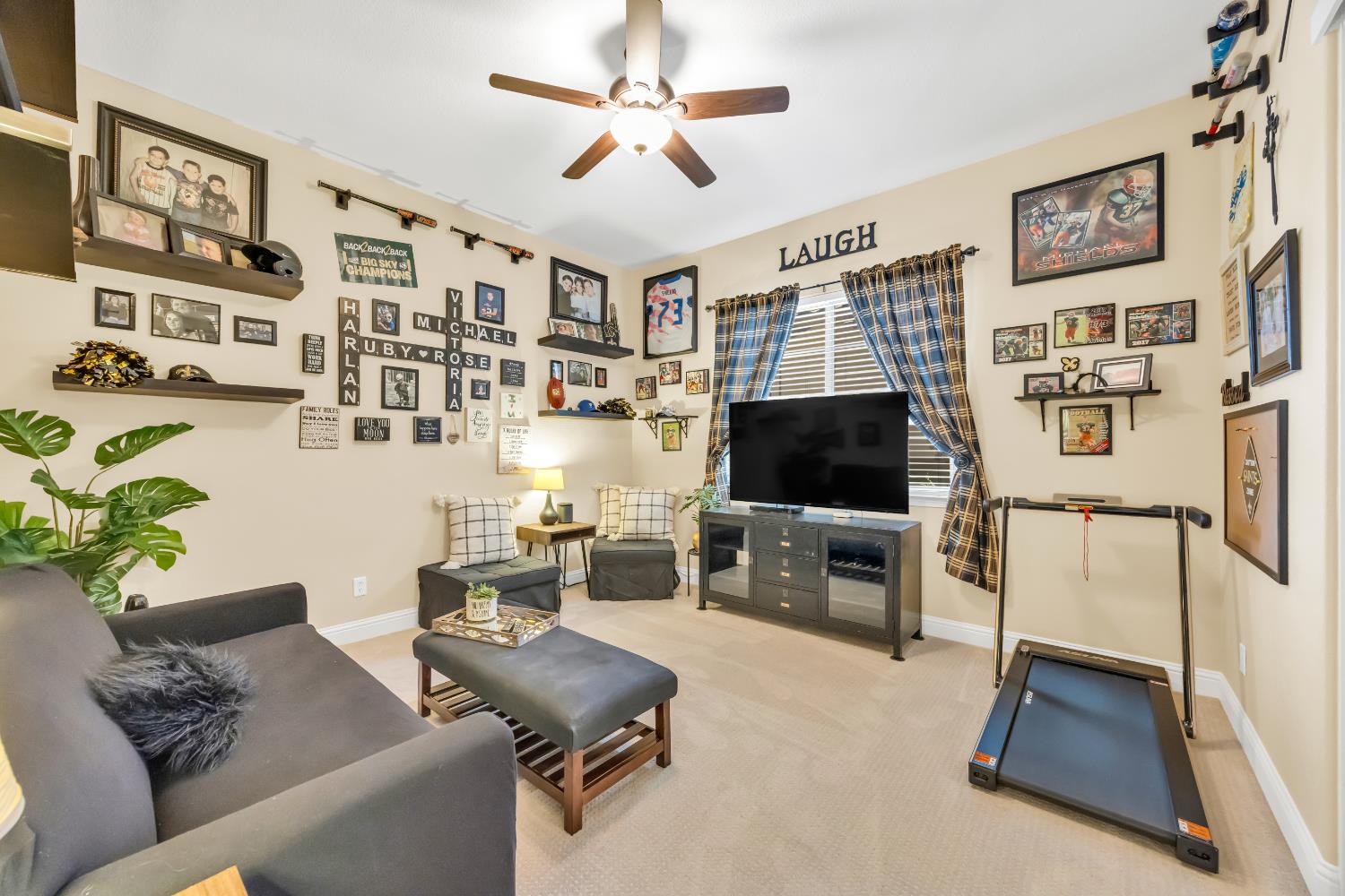 4040 Borderlands Drive