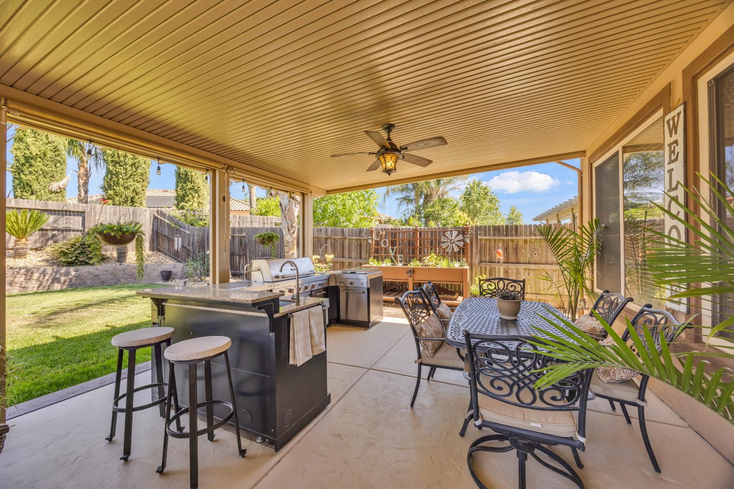 4040 Borderlands Drive