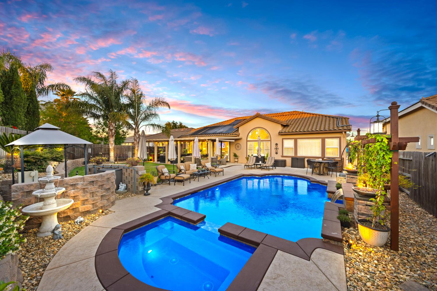 4040 Borderlands Drive